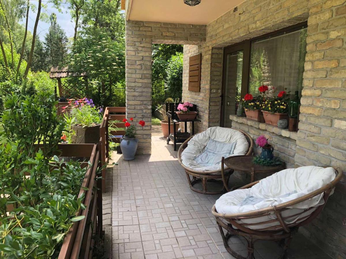 Tulipan Apartman Erlau Exterior foto